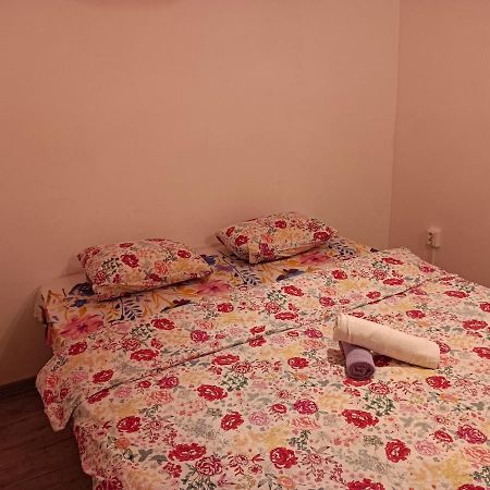 Lux Apartament In The Bubble Of Piata Romana ブカレスト エクステリア 写真