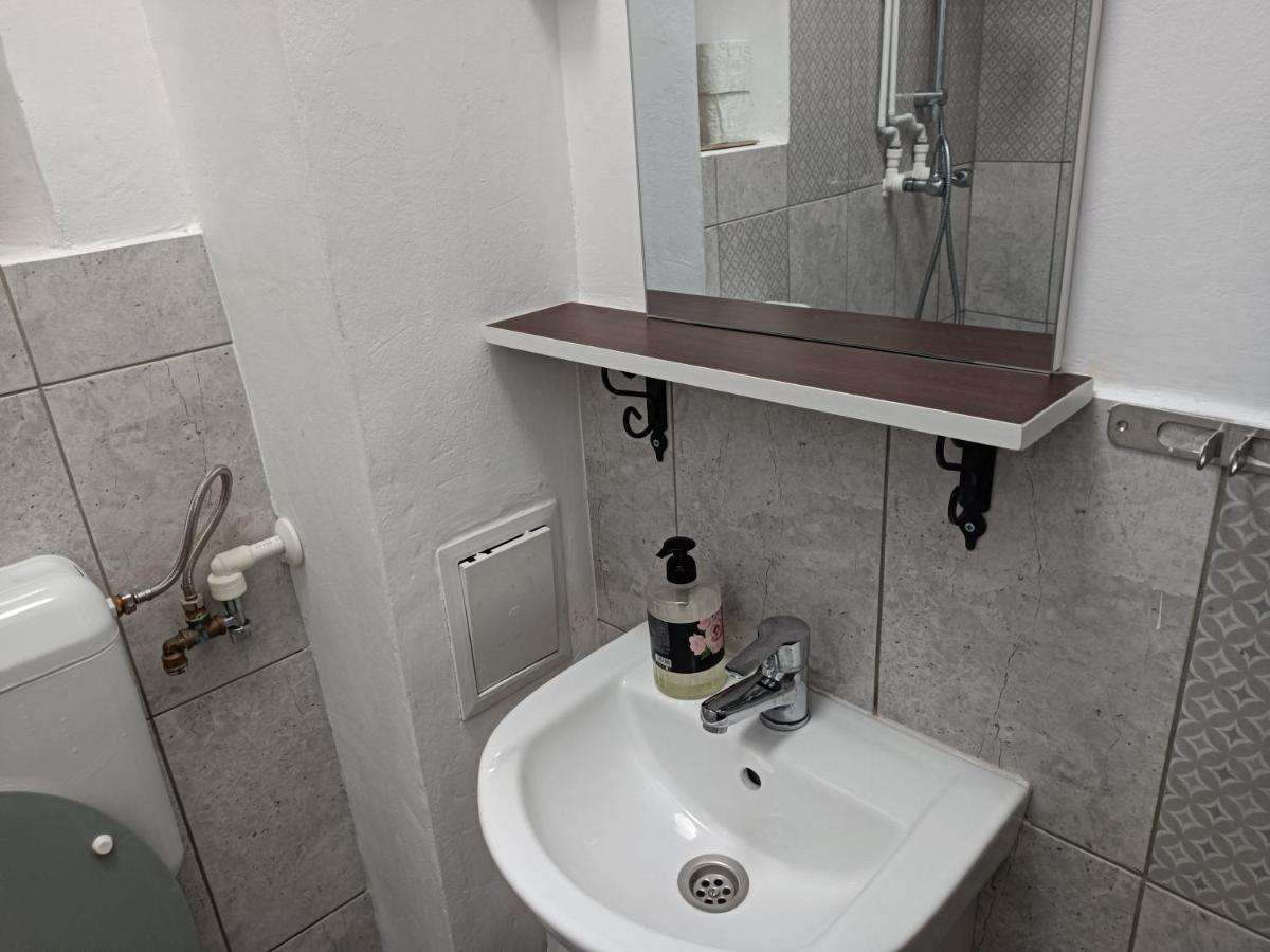 Lux Apartament In The Bubble Of Piata Romana ブカレスト エクステリア 写真